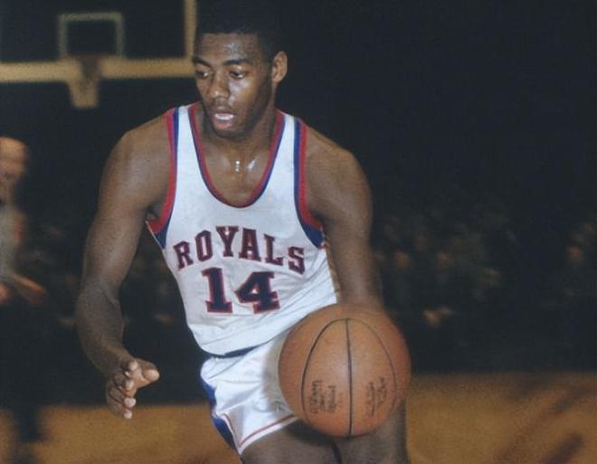 对阵梅州国安收获16次射正，为2012年以来单场中超第二多