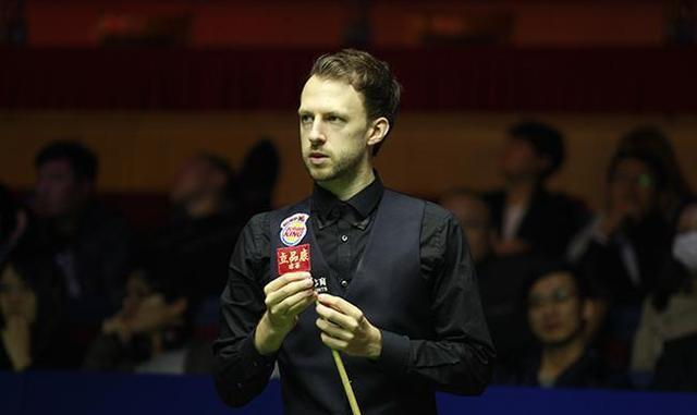 上海海港夺冠背后是穆斯卡特的战略放弃与坚守，成功卫冕中超冠军。