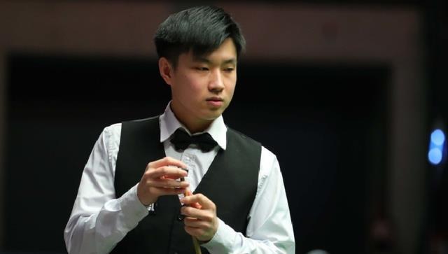 巴媒：奥斯卡近期饱受伤病困扰，他正考虑与圣保罗解约并退役